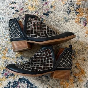 Jeffrey Campbell Taggert Cutout Lather Ankle Booties